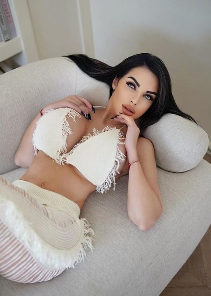 Индивидуалка Карина фото № 2 в городе Петровск-Забайкальский